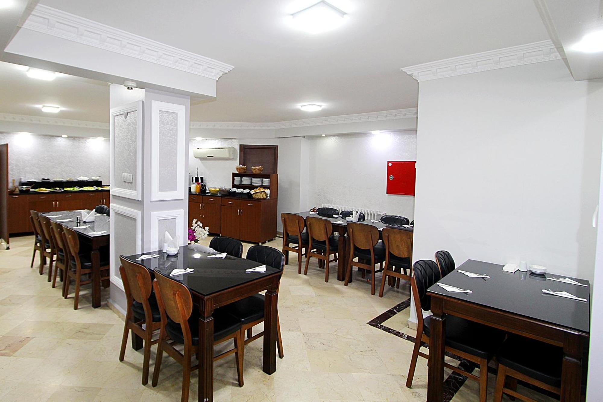 Lyon Hotel Istanbul Eksteriør billede