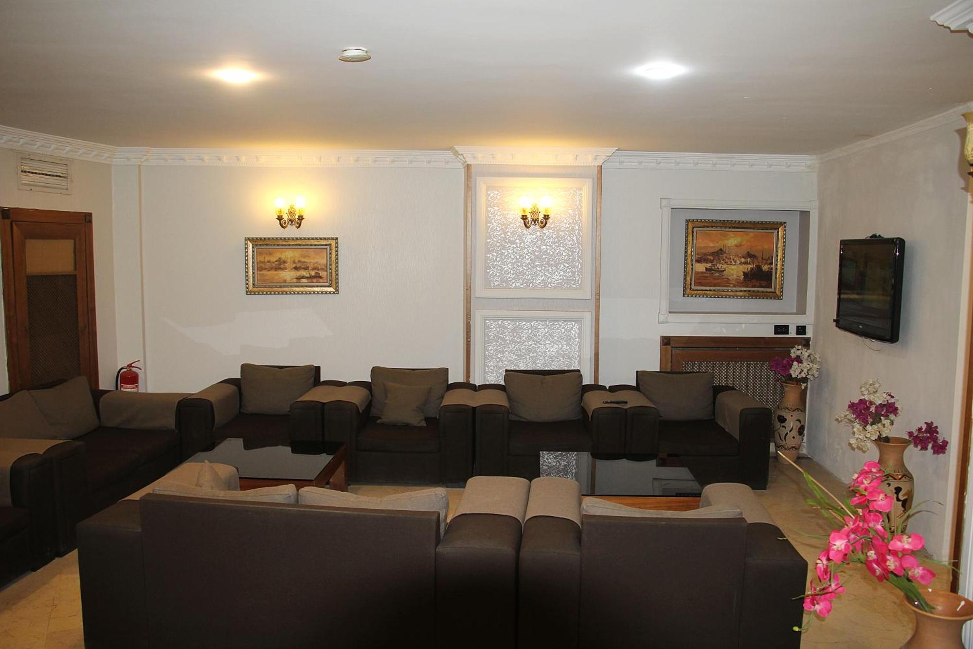 Lyon Hotel Istanbul Eksteriør billede