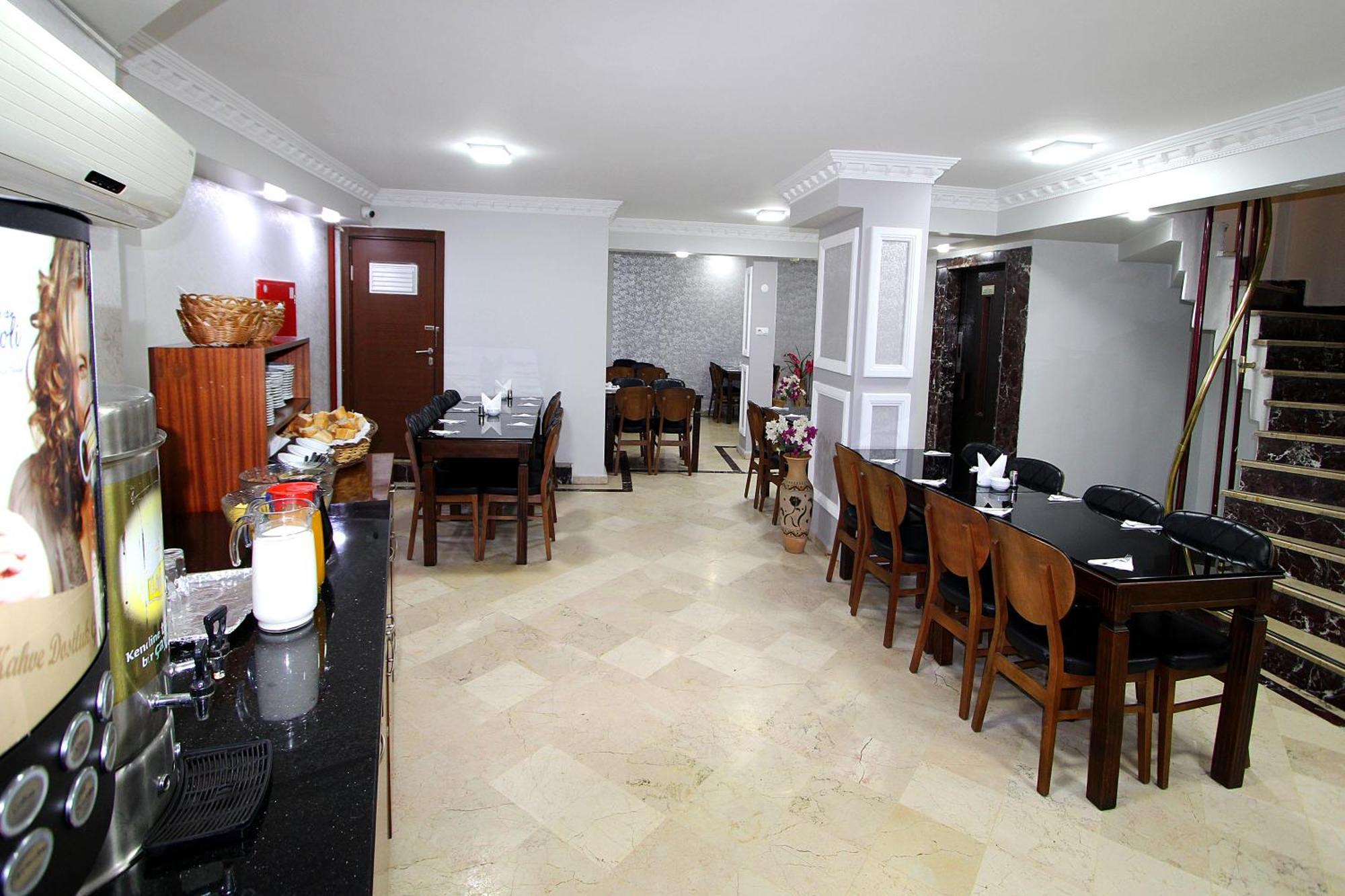 Lyon Hotel Istanbul Eksteriør billede